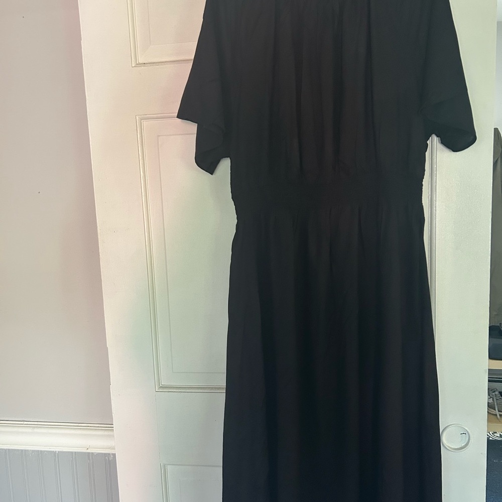 Elegant Black Dress